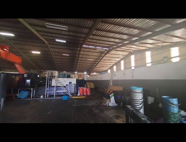 2,278M² WAREHOUSE TO LET IN GLEN ANIL